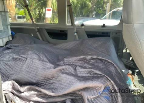 2012 Ford E-350 Super Duty Xl from USA, damaged, VIN 1FBSS3BL8CDA58144